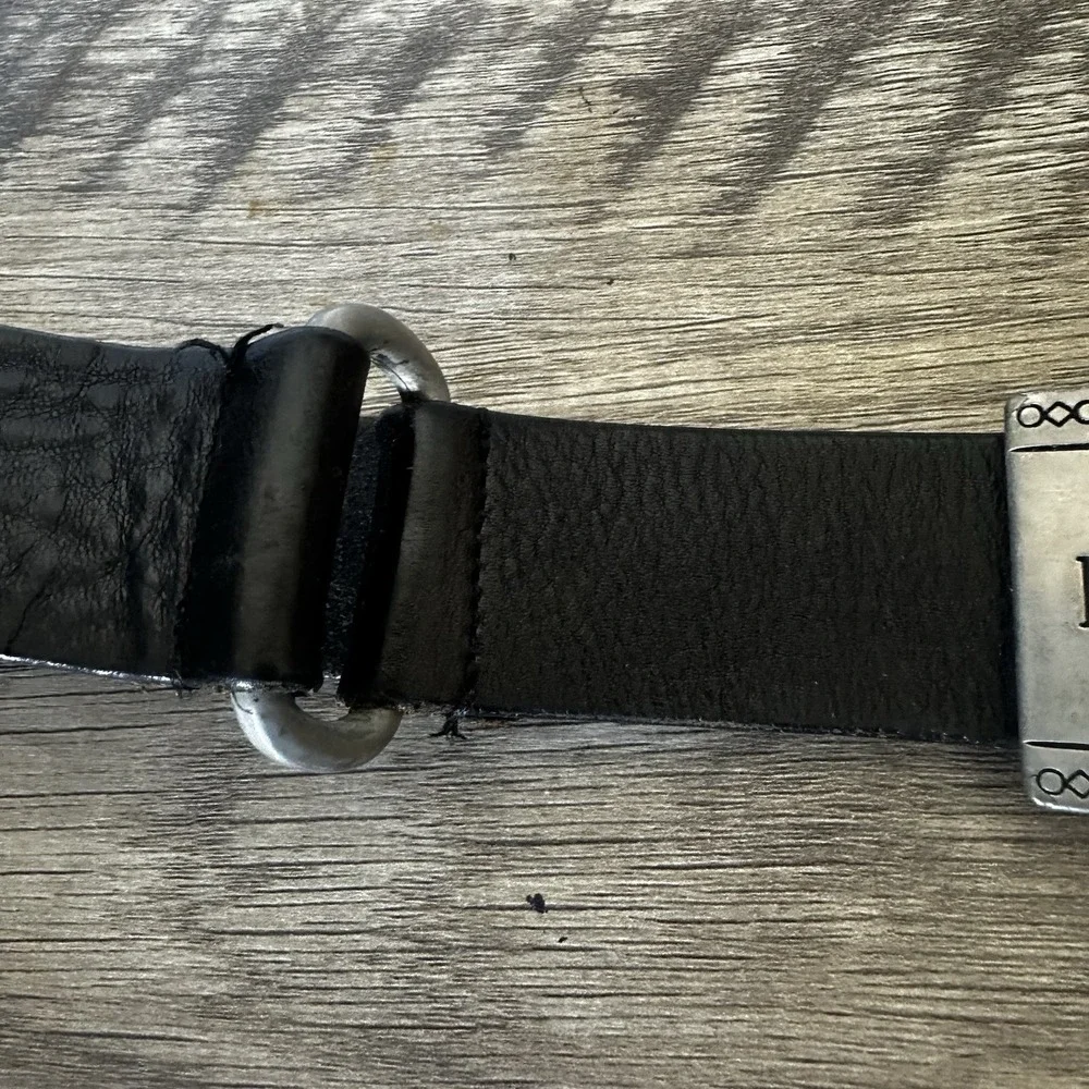 Giorgio Armani Men's Leather Belt With Silver Tone Buckle Engraved Logo 39 Inch